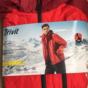 NWT Men’s Ski Jacket brand new (water resistance)